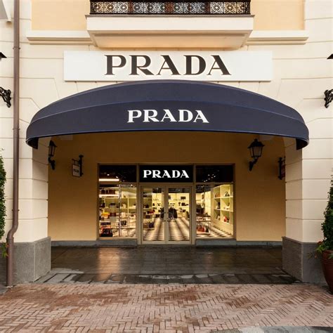 prada outlet store hours.